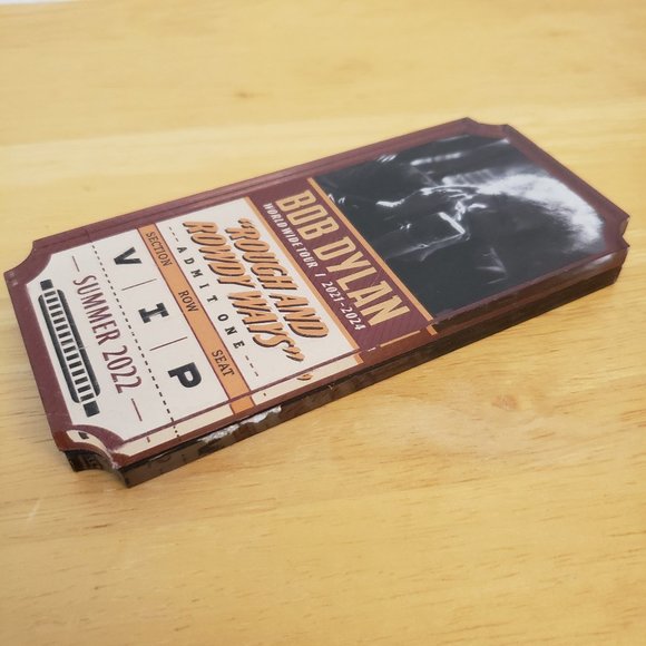 Bob Dylan Rough And Rowdy Ways Tour VIP Pass Plaque - Picture 4 of 7